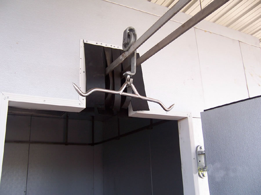 Meat Trolley Rail System for walk in deer cooler Meat Trolley Rail System for walk in deer cooler